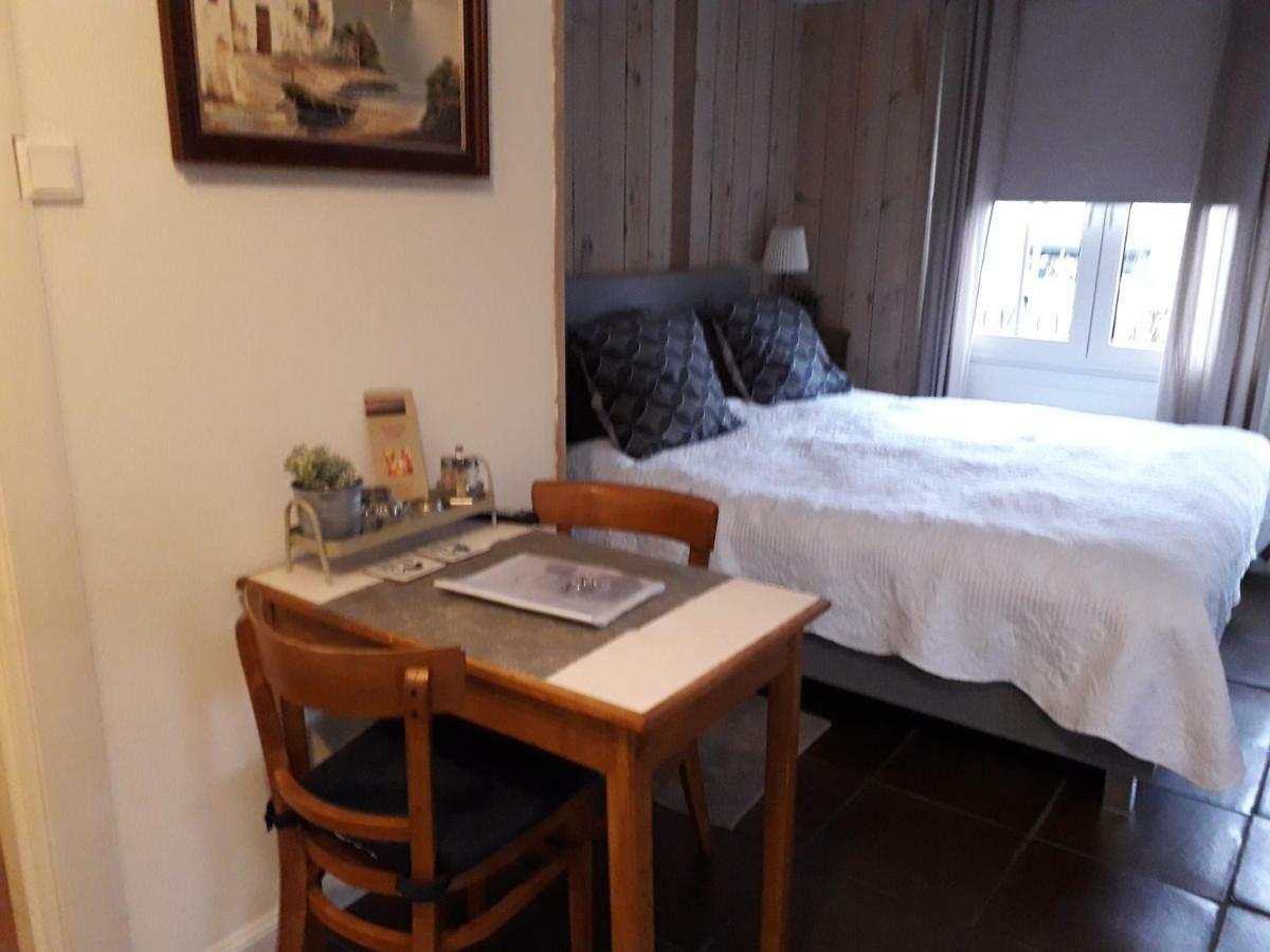 Apartamento Anneke'S Bed En Botterhammeke Woensdrecht Exterior foto